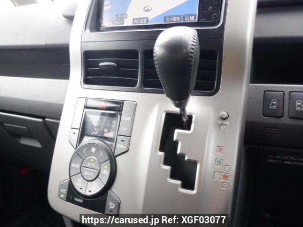 Used 2008 AT toyota noah ZRR70W Image[24]