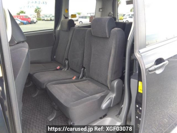 Used 2009 AT toyota noah ZRR70G Image[16]