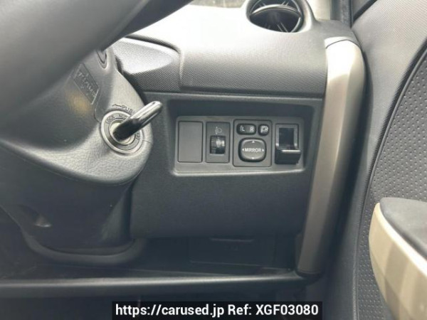Used 2004 AT toyota ist NCP60 Image[28]