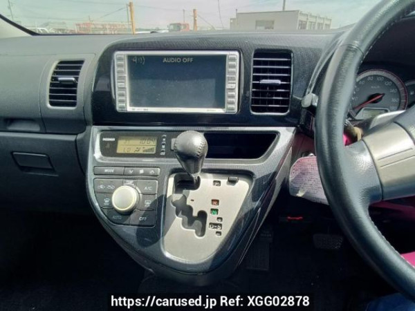 Used 2005 AT toyota wish ZNE10G Image[23]