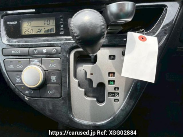 Used 2006 AT toyota wish ZNE10G Image[27]