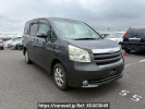 Toyota Noah ZRR75G
