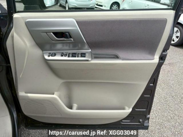 Used 2007 AT toyota noah ZRR75G Image[18]