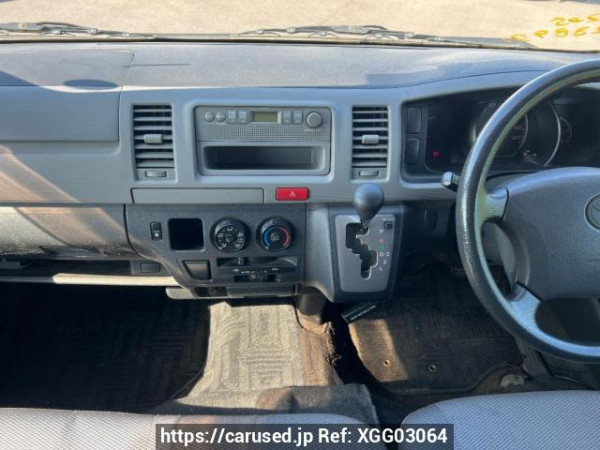 Used 2006 AT toyota hiace-van KDH205K Image[17]