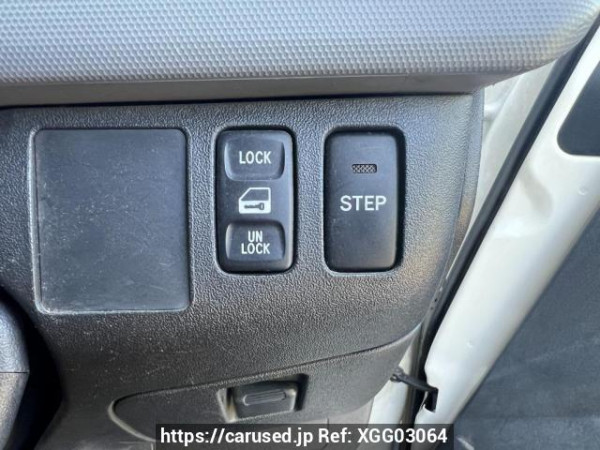 Used 2006 AT toyota hiace-van KDH205K Image[20]