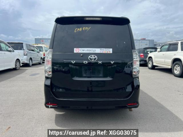 Used 2007 AT toyota voxy ZRR70W Image[5]