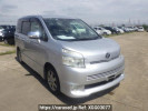 Toyota Voxy ZRR70W