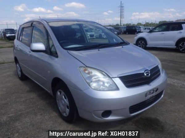 Used 2002 AT toyota corolla-spacio NZE121N Image[0]