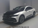 Toyota Crown Crossover AZSH35