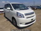 Toyota Noah ZRR70W