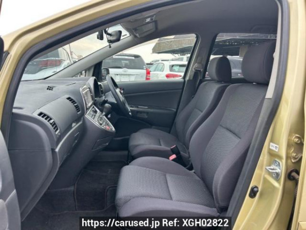 Used 2003 AT toyota wish ZNE10G Image[15]