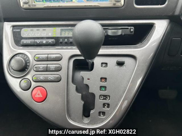 Used 2003 AT toyota wish ZNE10G Image[27]