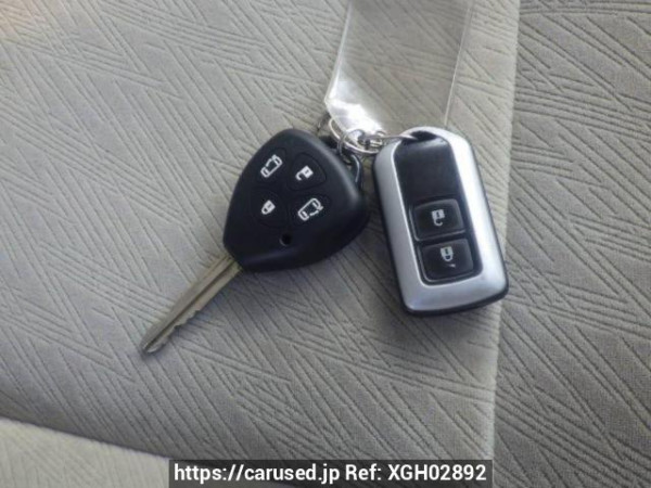 Used 2005 AT toyota alphard ANH10W Image[24]
