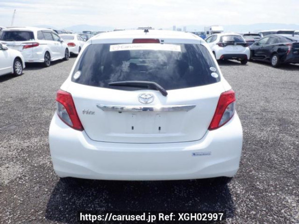 Used 2011 AT toyota vitz NSP130 Image[4]
