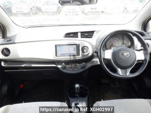 Used 2011 AT toyota vitz NSP130 Image[15]