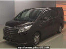 Toyota Noah ZWR80G