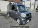 Toyota Pixis Mega LA700A