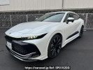Toyota Crown Crossover TZSH35