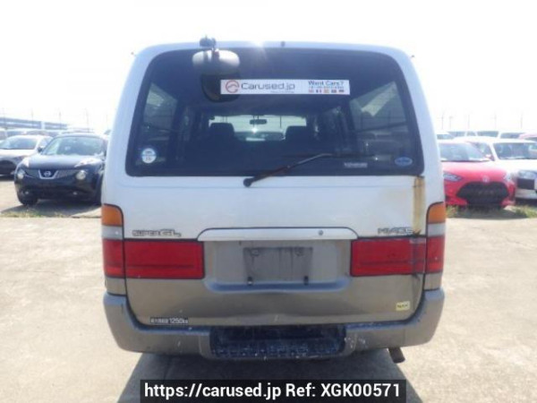 Used 2004 AT toyota hiace-van TRH112V Image[5]