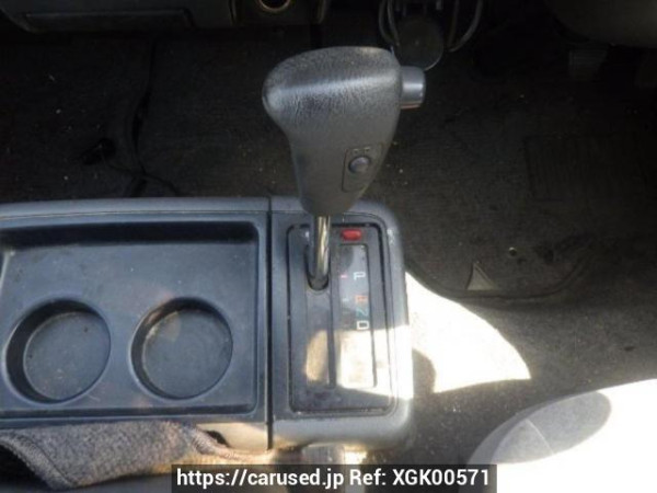 Used 2004 AT toyota hiace-van TRH112V Image[20]