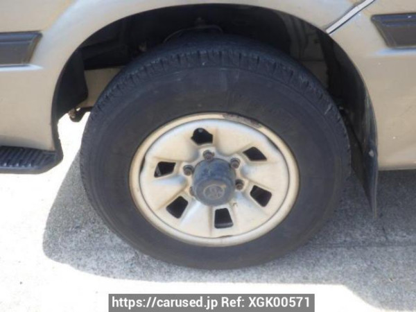 Used 2004 AT toyota hiace-van TRH112V Image[25]