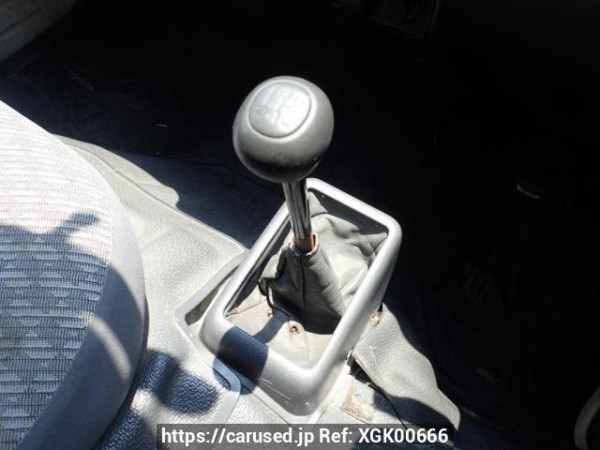 Used 2001 MT toyota hiace-van LH172V Image[18]