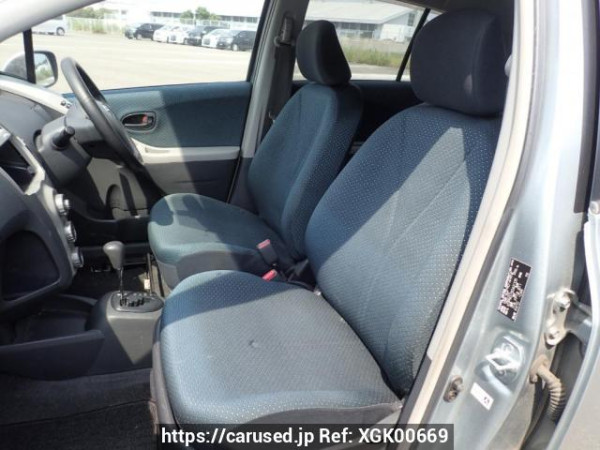 Used 2006 AT toyota vitz KSP90 Image[12]