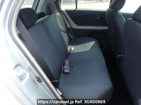 Used 2006 AT toyota vitz KSP90 Image[13]
