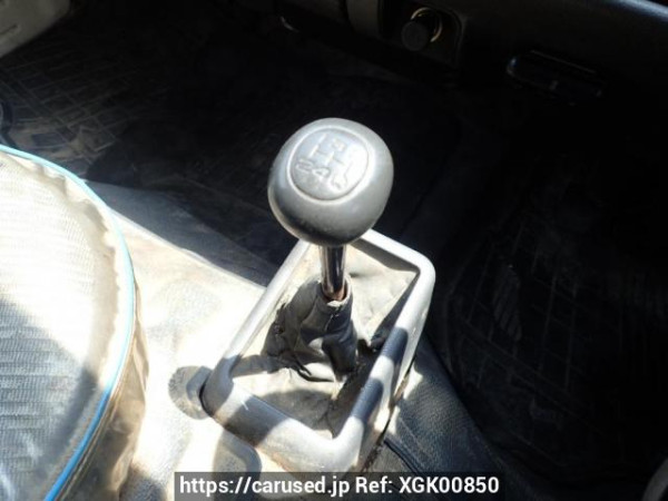 Used 2002 MT toyota hiace-van LH172V Image[14]