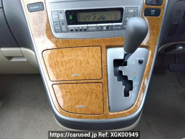 Used 2005 AT toyota alphard ANH10W Image[24]
