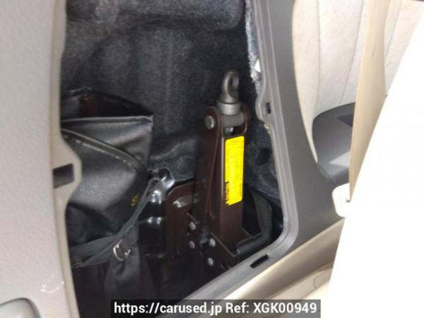 Used 2005 AT toyota alphard ANH10W Image[38]