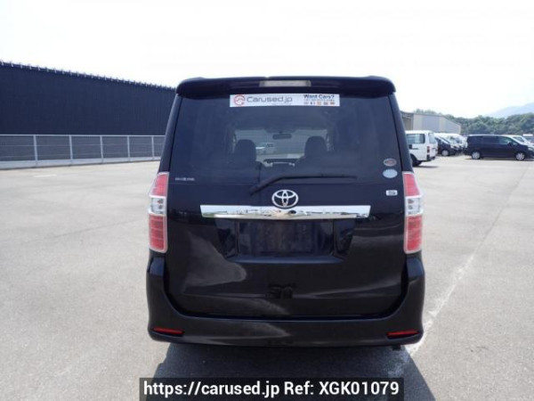Used 2009 AT toyota noah ZRR70W Image[4]