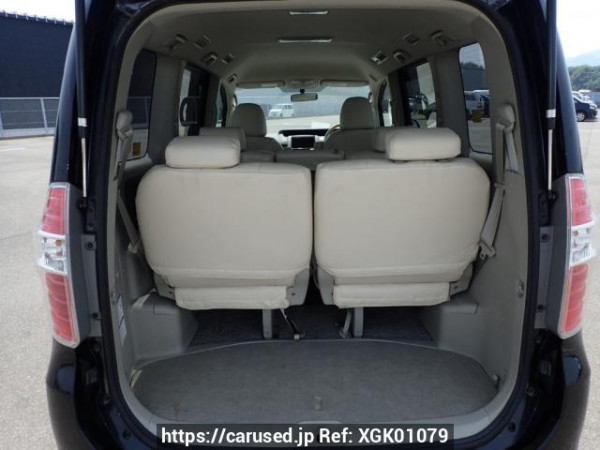 Used 2009 AT toyota noah ZRR70W Image[6]