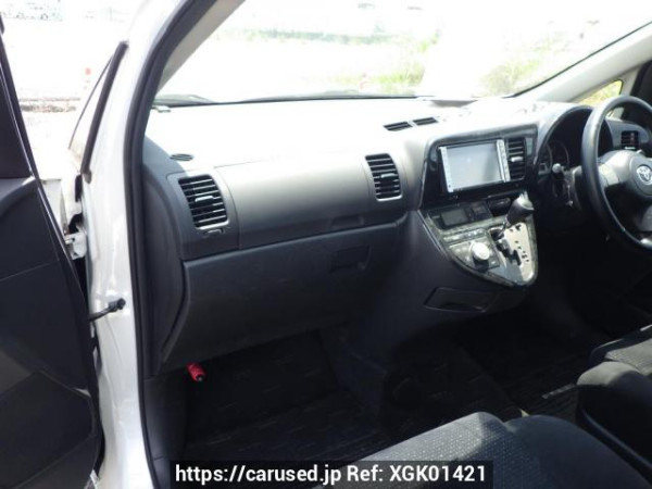 Used 2006 AT toyota wish ZNE10G Image[29]