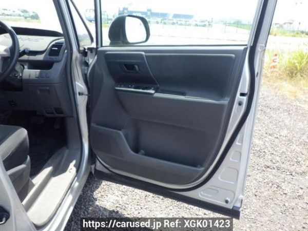 Used 2007 AT toyota noah ZRR70G Image[17]