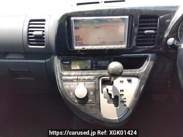 Used 2006 AT toyota wish ZNE10G Image[22]