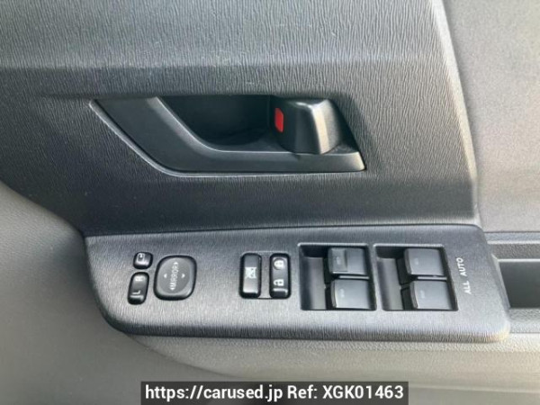 Used 2009 AT toyota noah ZRR70G Image[17]