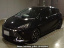 Toyota Aqua NHP10
