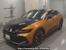 Toyota Crown Crossover TZSH35