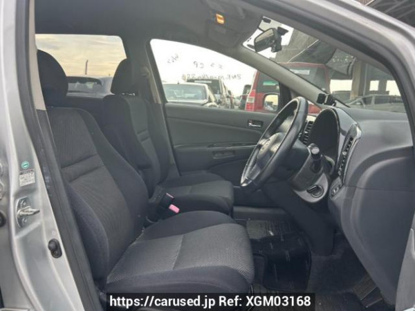 Used 2004 AT toyota wish ZNE10G Image[12]