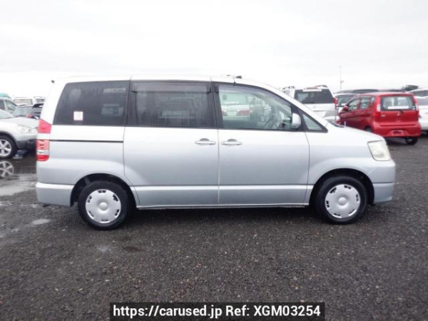 Used 2003 AT toyota noah AZR60G Image[7]