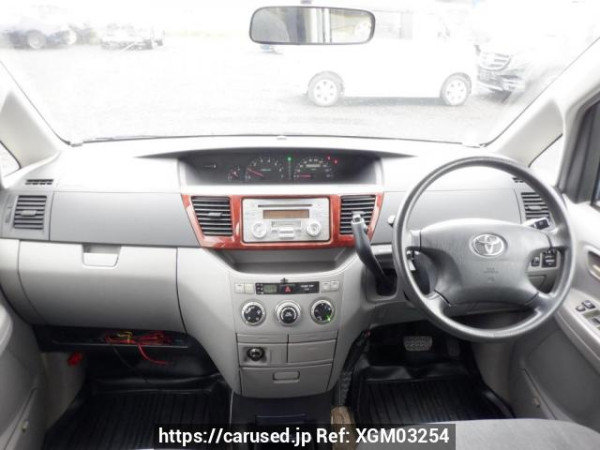 Used 2003 AT toyota noah AZR60G Image[17]