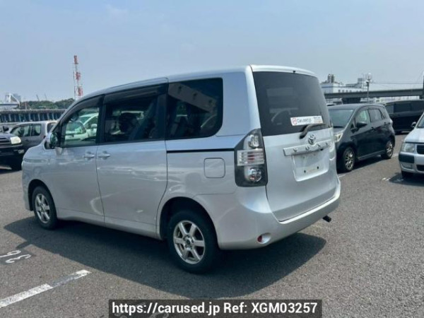 Used 2008 AT toyota voxy ZRR75G Image[4]
