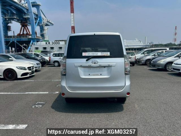 Used 2008 AT toyota voxy ZRR75G Image[5]