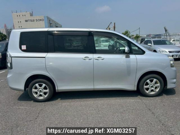 Used 2008 AT toyota voxy ZRR75G Image[7]