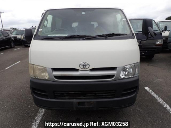 Used 2006 AT toyota regiusace-van KDH205V Image[1]