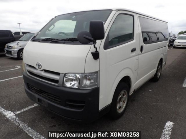 Used 2006 AT toyota regiusace-van KDH205V Image[2]
