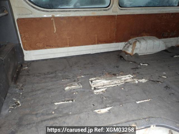 Used 2006 AT toyota regiusace-van KDH205V Image[11]