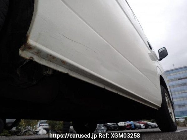 Used 2006 AT toyota regiusace-van KDH205V Image[29]