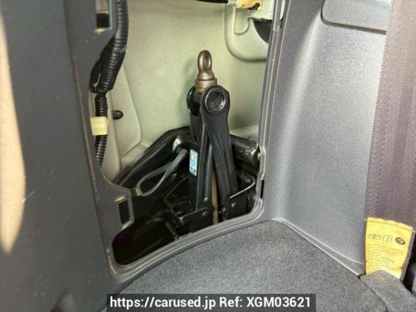 Used 2004 AT toyota wish ZNE10G Image[46]